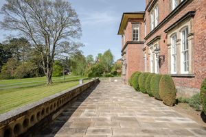 20 The Old College- click for photo gallery